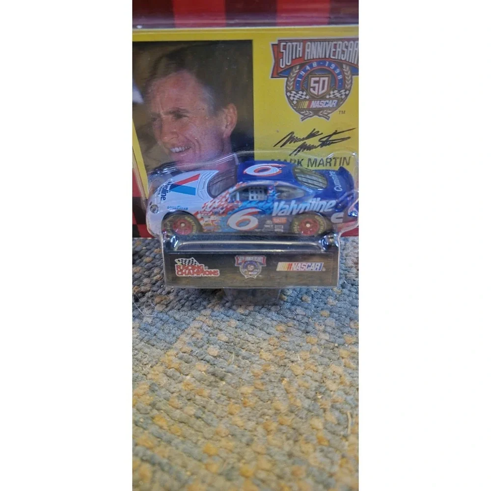 Racing Champions Mark Martin #6 Valvoline NASCAR 50th Anniversary 1:64 Die Cast
